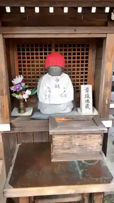 清水寺善光寺堂の地蔵