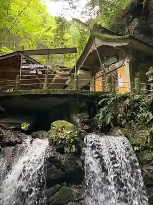 大鈩不動尊(静岡県)