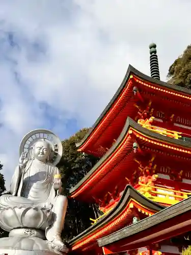 朝護孫子寺の{uncategorized: "未分類", other: "その他", undefined: "問題あり", building: "その他建物", grave: "お墓", sacred_gate: "鳥居", guardian: "狛犬", statue: "像", buddha: "仏像", history: "歴史", nature: "自然", garden: "庭園", animal: "動物", pagoda: "塔", temizu: "手水舎", mountain_gate: "山門・神門", sanctuary: "本殿・本堂", subordinate: "末社・摂社", art: "芸術", scenery: "景色", jizo: "地蔵", ema: "絵馬", goshuin: "御朱印", omikuji: "おみくじ", items: "授与品その他", amulet: "お守り", goshuincho: "御朱印帳", eats: "食事", festival: "お祭り", votive_dance: "神楽", shichigosan: "七五三参", wedding: "結婚式", experience: "体験その他", initially: "初詣", around: "周辺", anti_infection: "感染症対策"}