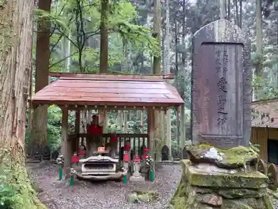 御岩神社のその他建物