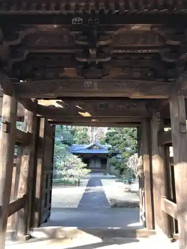 海岸寺の山門