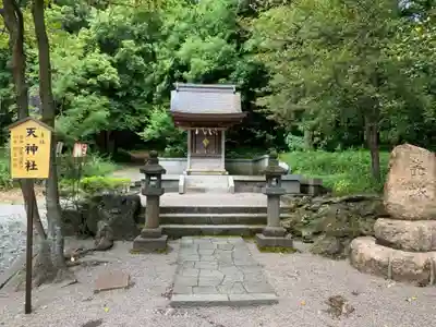 富士山本宮浅間大社の末社・摂社