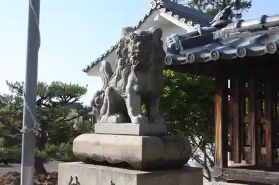 八幡神社の狛犬