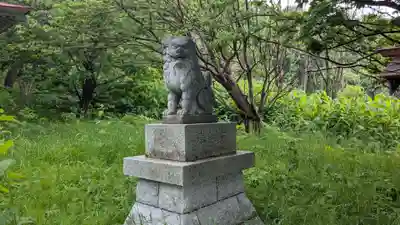 稲荷神社の狛犬