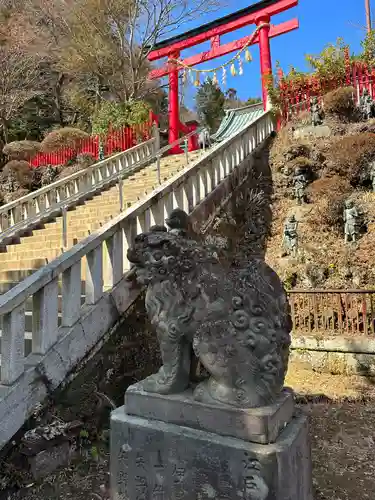 高尾山薬王院の狛犬