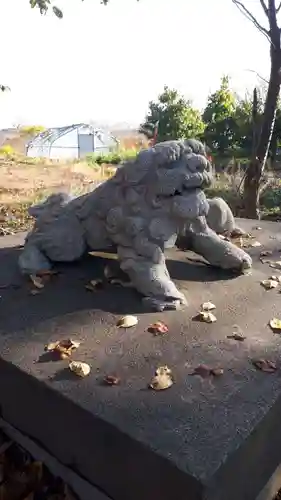 発足神社の狛犬