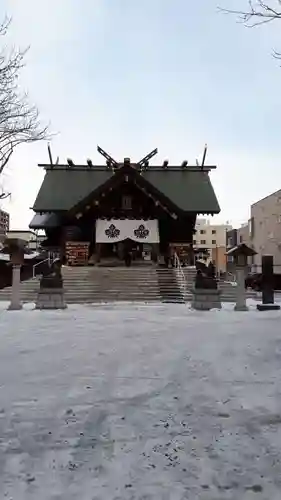 札幌諏訪神社の本殿・本堂
