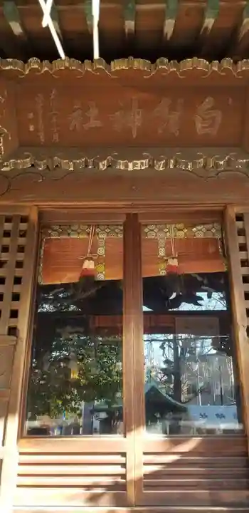 白髭神社の本殿・本堂