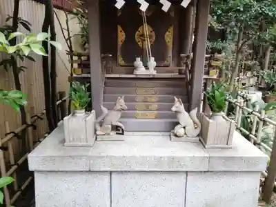 三田春日神社の末社・摂社