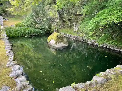 大原寺勝林院の庭園