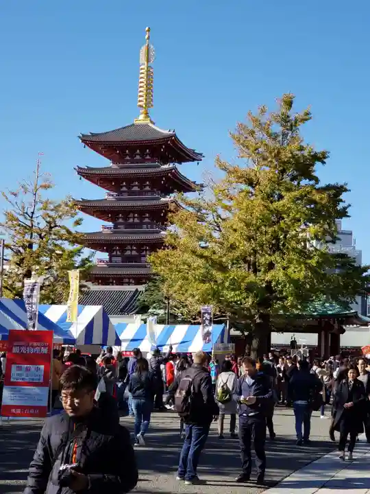 浅草寺の塔