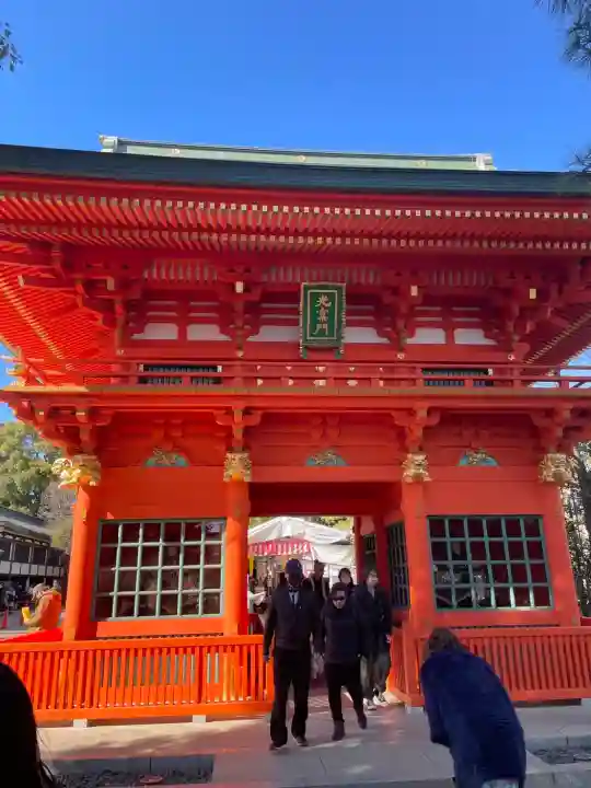 穴八幡宮の{uncategorized: "未分類", other: "その他", undefined: "問題あり", building: "その他建物", grave: "お墓", sacred_gate: "鳥居", guardian: "狛犬", statue: "像", buddha: "仏像", history: "歴史", nature: "自然", garden: "庭園", animal: "動物", pagoda: "塔", temizu: "手水舎", mountain_gate: "山門・神門", sanctuary: "本殿・本堂", subordinate: "末社・摂社", art: "芸術", scenery: "景色", jizo: "地蔵", ema: "絵馬", goshuin: "御朱印", omikuji: "おみくじ", items: "授与品その他", amulet: "お守り", goshuincho: "御朱印帳", eats: "食事", festival: "お祭り", votive_dance: "神楽", shichigosan: "七五三参", wedding: "結婚式", experience: "体験その他", initially: "初詣", around: "周辺", anti_infection: "感染症対策"}