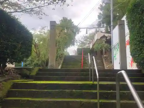 津峯神社の建物その他