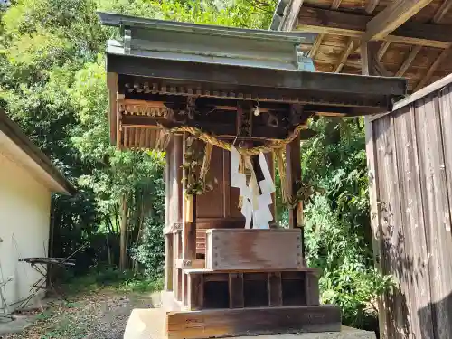 春日神社の末社