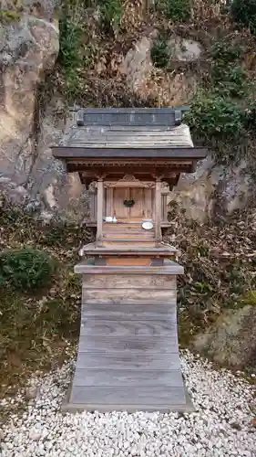 恩徳寺古立石不動明王(岡山県)