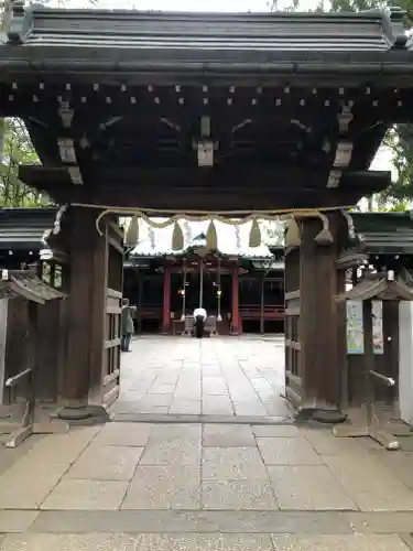 赤坂氷川神社の山門・神門