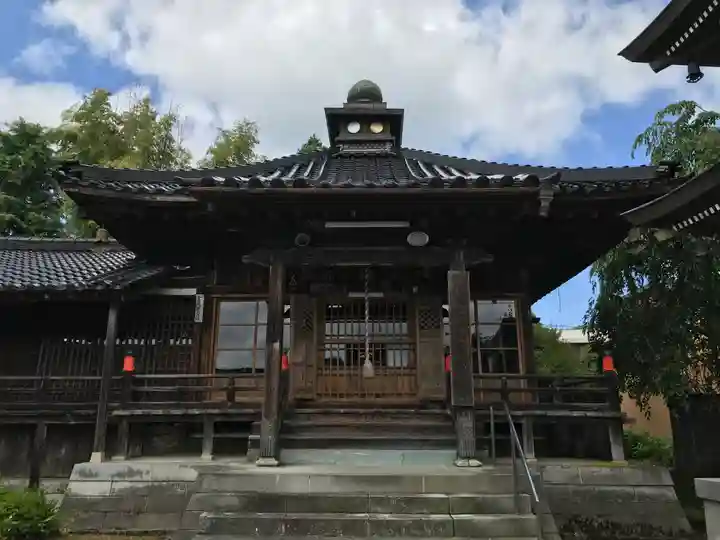 観音寺の本殿・本堂