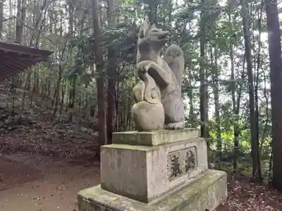 玉藻稲荷神社の狛犬