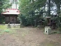 稲荷神社の本殿