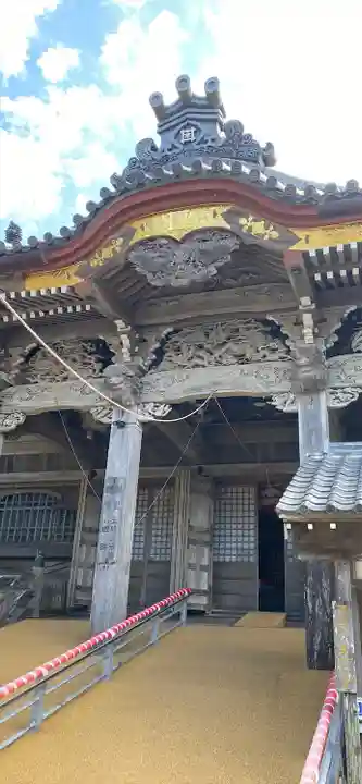 誕生寺の本殿・本堂