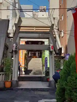 烏森神社の鳥居