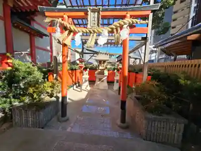 杭瀬熊野神社の{uncategorized: "未分類", other: "その他", undefined: "問題あり", building: "その他建物", grave: "お墓", sacred_gate: "鳥居", guardian: "狛犬", statue: "像", buddha: "仏像", history: "歴史", nature: "自然", garden: "庭園", animal: "動物", pagoda: "塔", temizu: "手水舎", mountain_gate: "山門・神門", sanctuary: "本殿・本堂", subordinate: "末社・摂社", art: "芸術", scenery: "景色", jizo: "地蔵", ema: "絵馬", goshuin: "御朱印", omikuji: "おみくじ", items: "授与品その他", amulet: "お守り", goshuincho: "御朱印帳", eats: "食事", festival: "お祭り", votive_dance: "神楽", shichigosan: "七五三参", wedding: "結婚式", experience: "体験その他", initially: "初詣", around: "周辺", anti_infection: "感染症対策"}