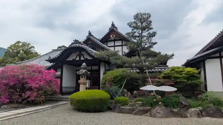 當麻寺奥院(奈良県)