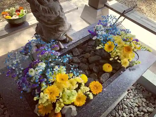 滑川神社 - 仕事と子どもの守り神の手水