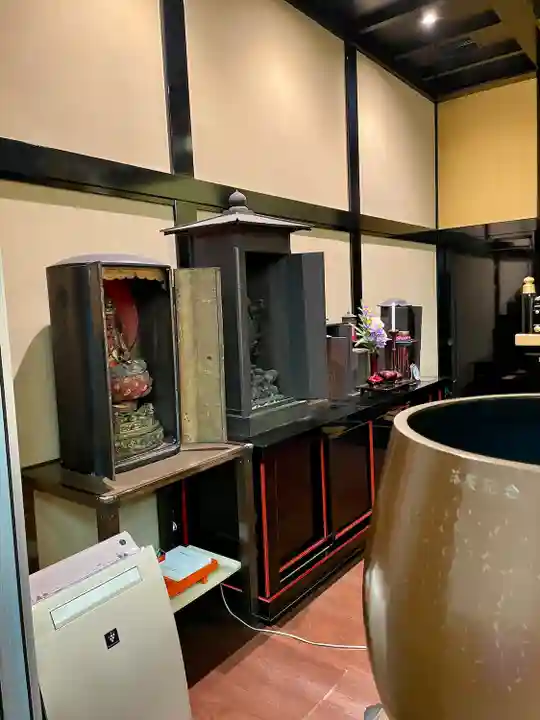 赤坂不動尊威徳寺(東京都)