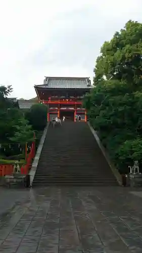 鶴岡八幡宮の山門