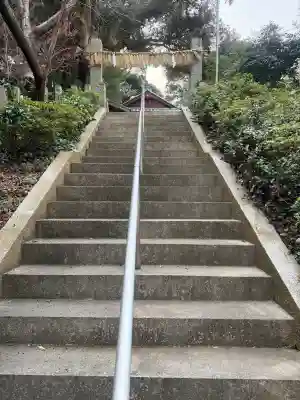 荻浦神社の{uncategorized: "未分類", other: "その他", undefined: "問題あり", building: "その他建物", grave: "お墓", sacred_gate: "鳥居", guardian: "狛犬", statue: "像", buddha: "仏像", history: "歴史", nature: "自然", garden: "庭園", animal: "動物", pagoda: "塔", temizu: "手水舎", mountain_gate: "山門・神門", sanctuary: "本殿・本堂", subordinate: "末社・摂社", art: "芸術", scenery: "景色", jizo: "地蔵", ema: "絵馬", goshuin: "御朱印", omikuji: "おみくじ", items: "授与品その他", amulet: "お守り", goshuincho: "御朱印帳", eats: "食事", festival: "お祭り", votive_dance: "神楽", shichigosan: "七五三参", wedding: "結婚式", experience: "体験その他", initially: "初詣", around: "周辺", anti_infection: "感染症対策"}