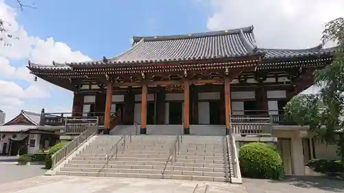 伝通院の本殿・本堂