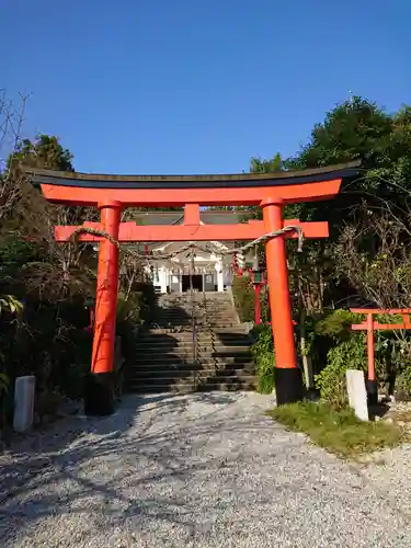 二川伏見稲荷の鳥居