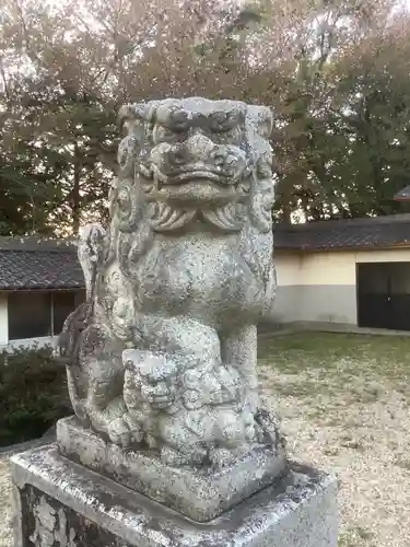 八幡宮（西田八幡宮）の狛犬