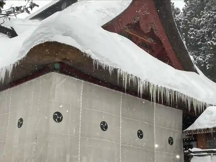 出羽神社(出羽三山神社)~三神合祭殿~の本殿・本堂