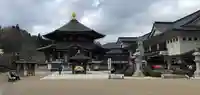 西方寺の本殿・本堂