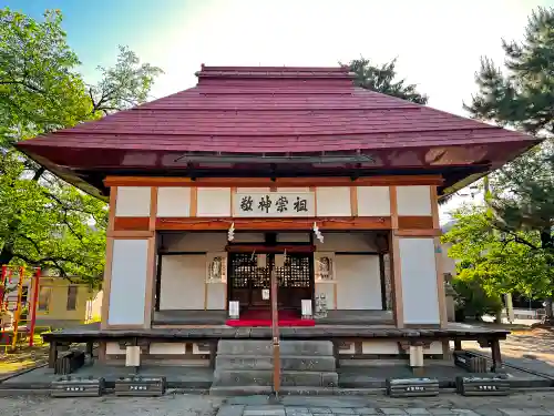 木留神社の本殿・本堂