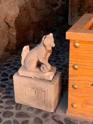 くまくま神社(導きの社 熊野町熊野神社)(東京都)