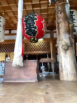 観音正寺の本殿・本堂