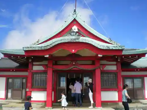 箱根元宮の本殿・本堂