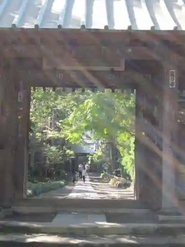 寿福寺の山門・神門
