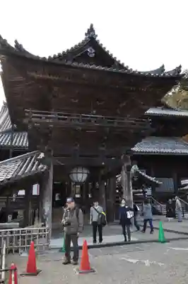 長谷寺の山門・神門