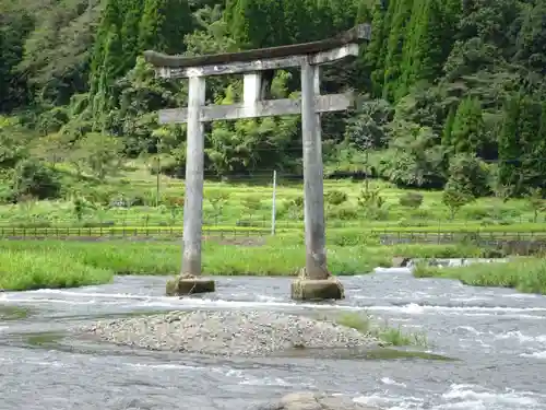 二宮八幡社（緒方三社）(大分県)