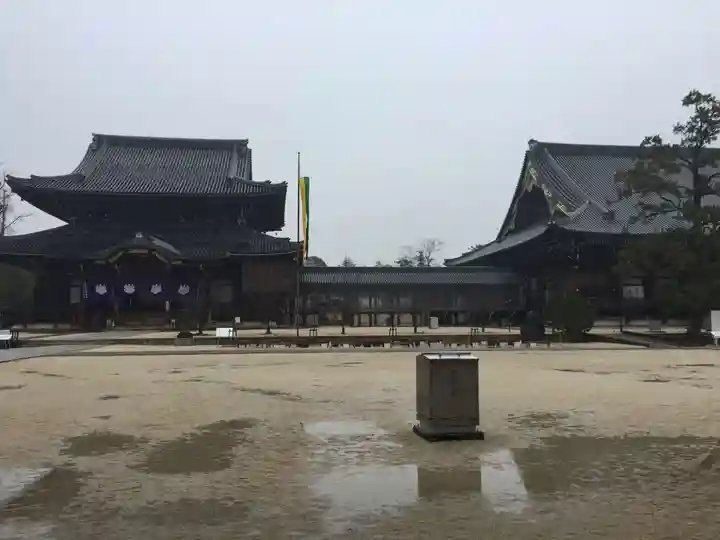 本山専修寺(三重県)
