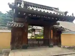 大光明寺の山門