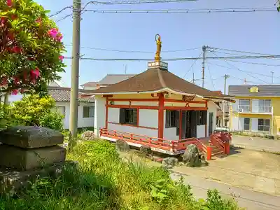 薬師堂の本殿・本堂