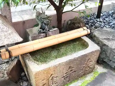 白山神社の手水舎