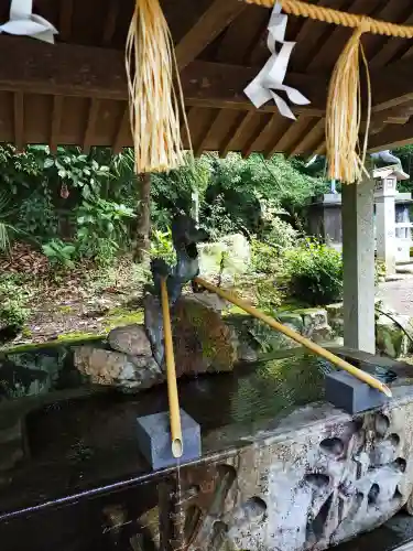 宇佐神社の手水舎