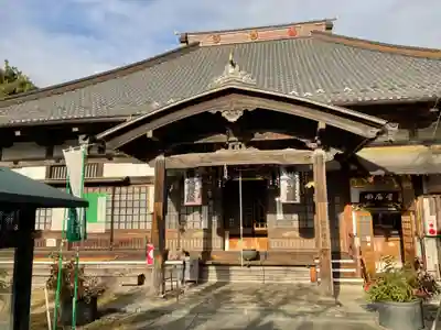 西光寺の本殿・本堂
