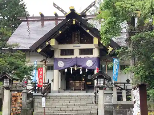 豊平神社の本殿